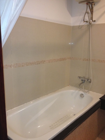 Imagen de la habitación del Hotel Kim Tho. Foto 10