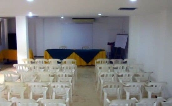 Imagen de los interiores del Hotel Kimari. Foto 15
