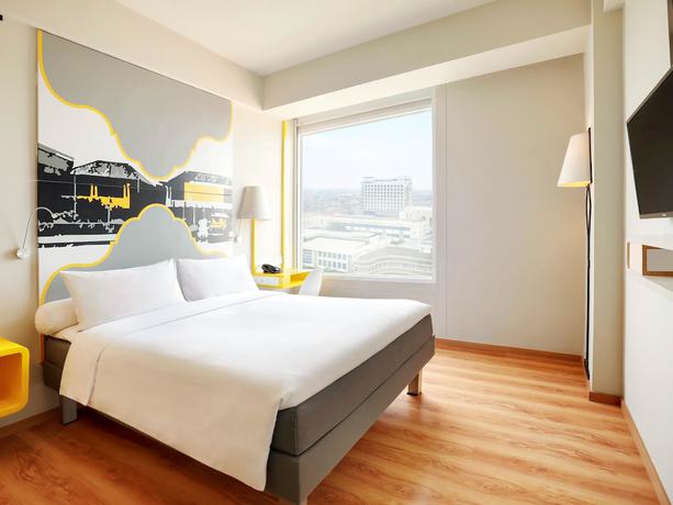 Imagen de la habitación del Hotel Kimaya Braga Bandung By Harris. Foto 13