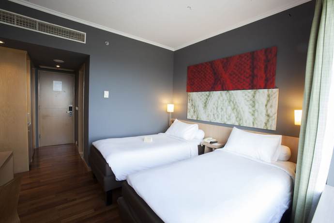 Imagen de la habitación del Hotel Kimaya Slipi Jakarta by Harris. Foto 3