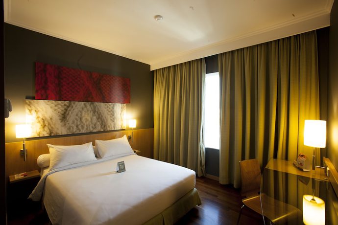 Imagen de la habitación del Hotel Kimaya Slipi Jakarta by Harris. Foto 5