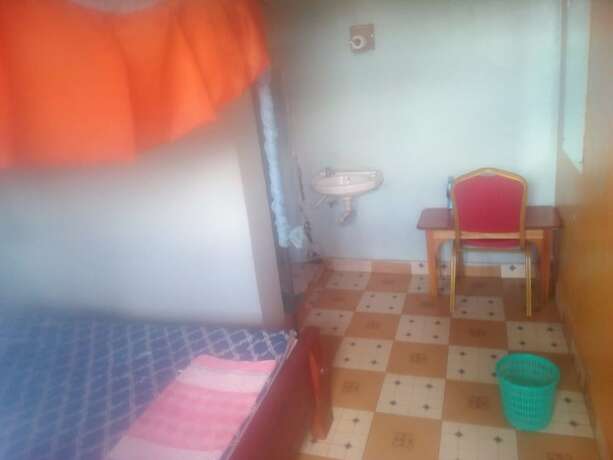 Imagen general del Hotel Kimbo Pefa Guest House. Foto 11