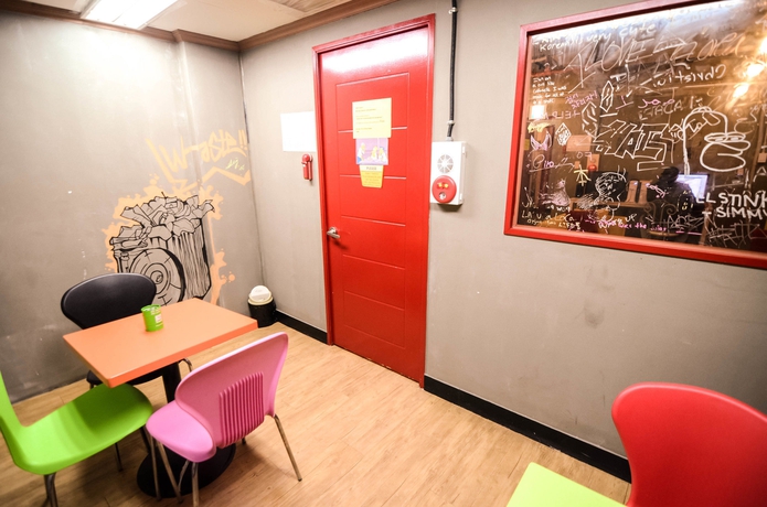 Imagen de los interiores del Hotel Kimchee Sinchon Guesthouse. Foto 9