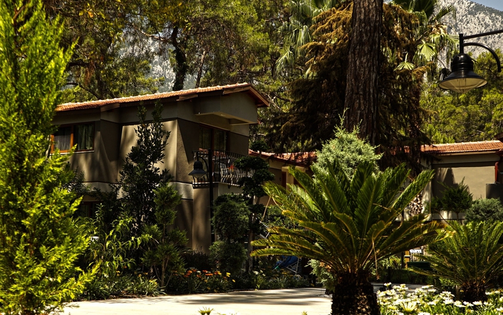 Imagen de los exteriores del Hotel Kimeros Park Holiday Village. Foto 9