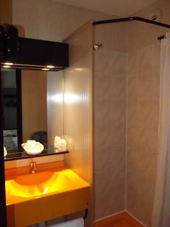 Imagen de la habitación del Hotel Kimotel. Foto 3