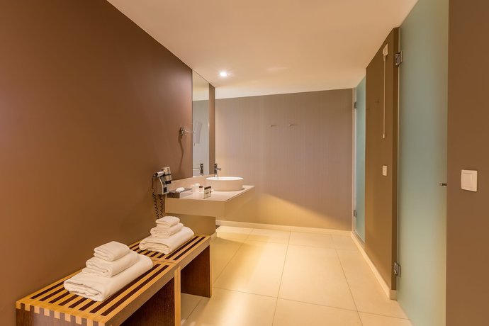 Imagen de la habitación del Hotel Kimpton Atlantico Algarve by IHG. Foto 13