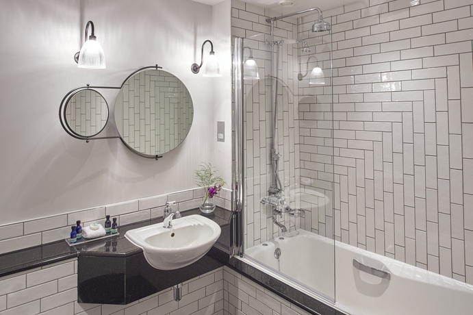 Imagen de la habitación del Hotel Kimpton Clocktower, An Ihg. Foto 7