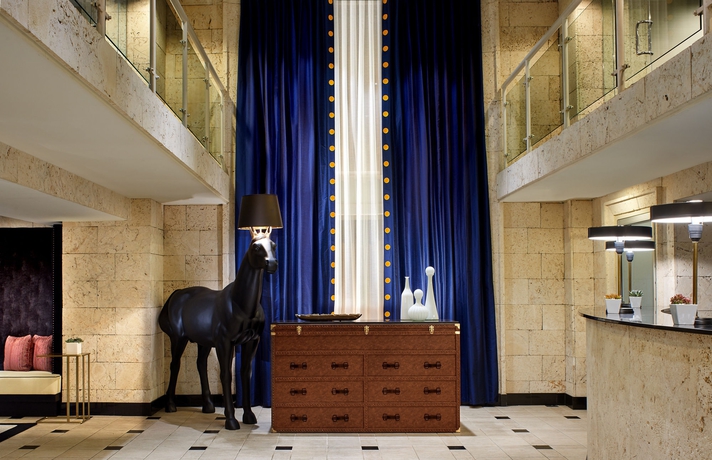 Imagen de los interiores del Hotel Kimpton George , An Ihg. Foto 6