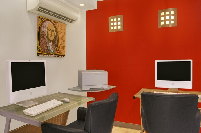 Imagen de los interiores del Hotel Kimpton George , An Ihg. Foto 10