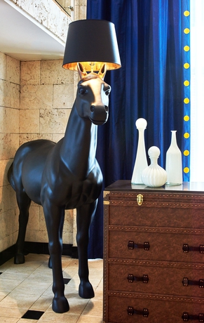 Imagen de los interiores del Hotel Kimpton George , An Ihg. Foto 14