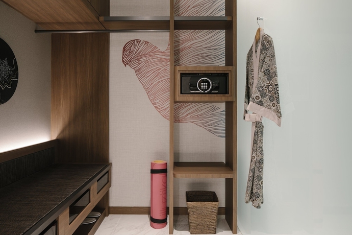 Imagen de la habitación del Hotel Kimpton Maa-Lai Bangkok. Foto 9