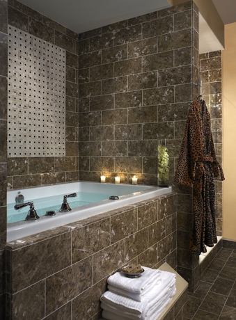 Imagen de la habitación del Hotel Kimpton Monaco Baltimore Inner Harbor, An Ihg. Foto 11