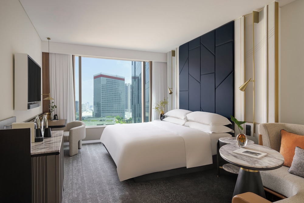 Imagen de la habitación del Hotel Kimpton Naluria Kuala Lumpur By Ihg. Foto 5