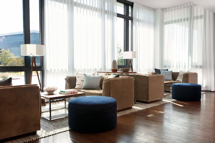 Imagen de los interiores del Hotel Kimpton Overland - Atlanta Airport, an IHG. Foto 15