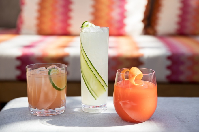 Imagen del bar/restaurante del Hotel Kimpton Rowan Palm Springs. Foto 8