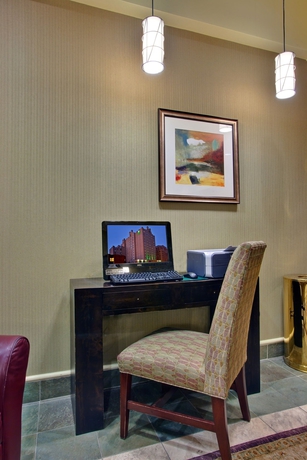 Imagen de los interiores del Hotel Kimpton Saint George. Foto 13