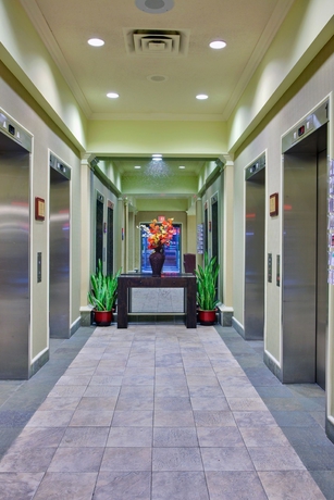 Imagen de los interiores del Hotel Kimpton Saint George. Foto 14