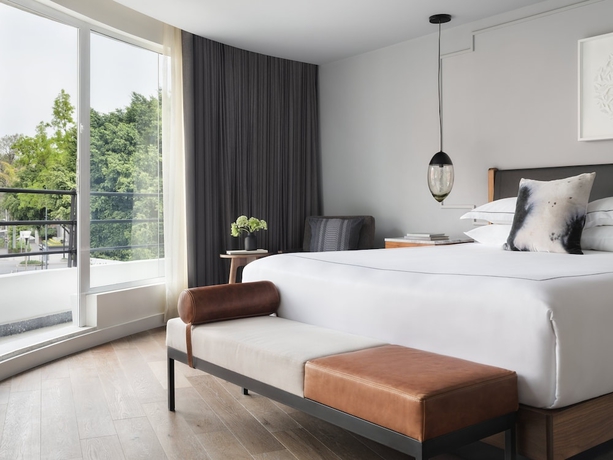 Imagen de la habitación del Hotel Kimpton Virgilio. Foto 17