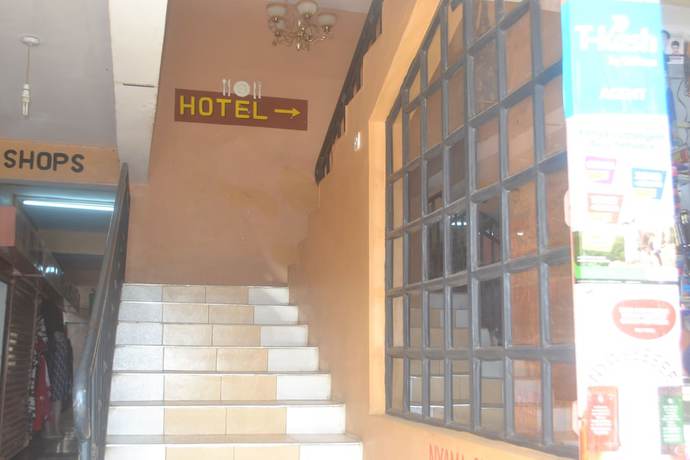 Imagen de los interiores del Hotel Kim\'s Dishes. Foto 14