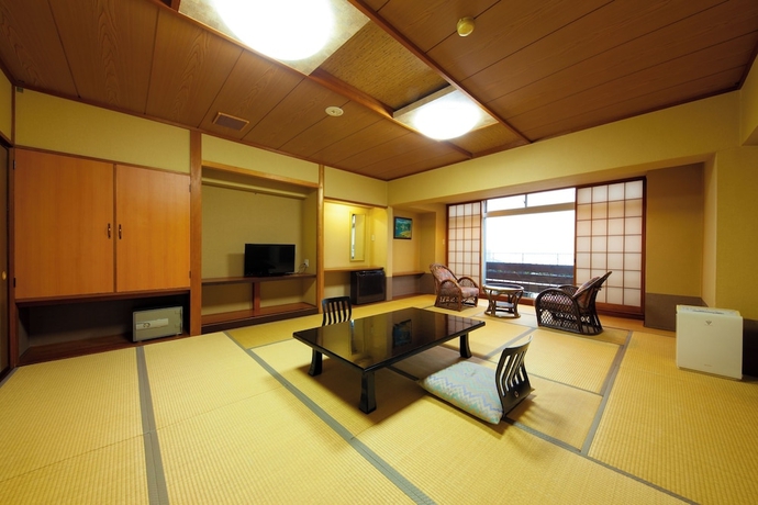 Imagen general del Hotel Kimura. Foto 1