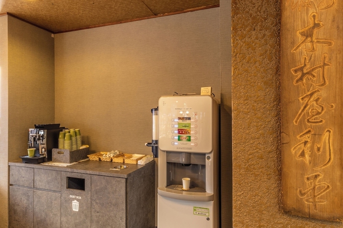 Imagen de los interiores del Hotel Kimura. Foto 14