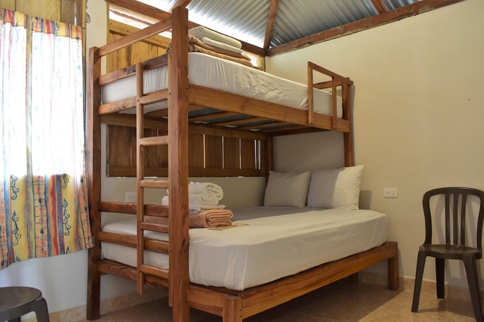 Imagen de la habitación del Hotel Kin Balam Cabanas. Foto 7