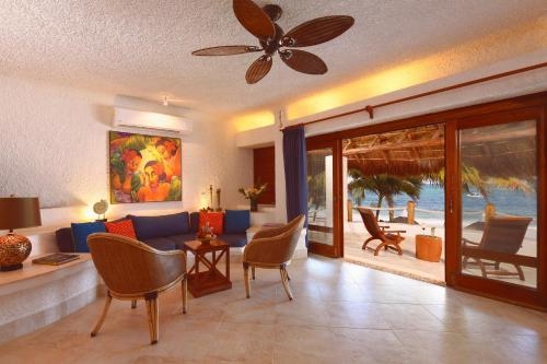 Imagen de la habitación del Hotel Kin Sol Soleil Boutique. Foto 8