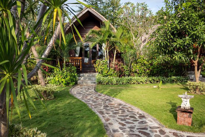 Imagen de los exteriores del Hotel Kinaara Resort and Spa. Foto 12