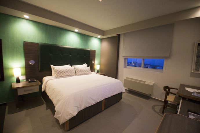 Imagen de la habitación del Hotel Kinam. Foto 8