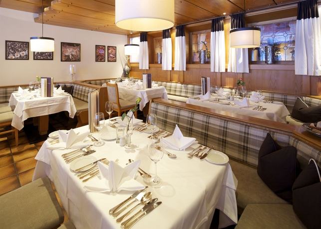 Imagen del bar/restaurante del Hotel Kinder- and Gletscherhotel Hintertuxerhof. Foto 7