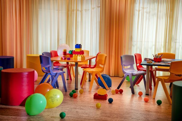 Imagen de los interiores del Hotel Kinderhotel Adriana. Foto 13