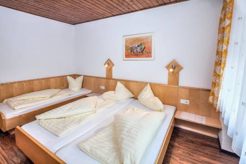 Imagen de la habitación del Hotel Kinderhotel Sailer. Foto 3