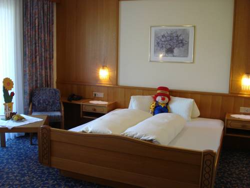 Imagen de la habitación del Hotel Kinderhotel Sailer. Foto 9