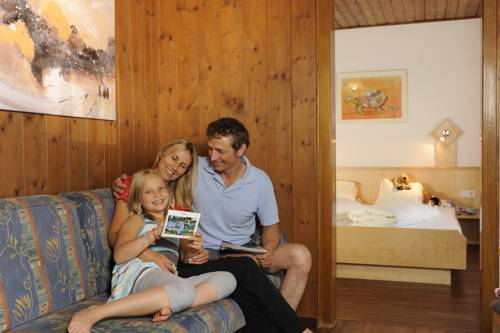 Imagen de la habitación del Hotel Kinderhotel Sailer. Foto 12