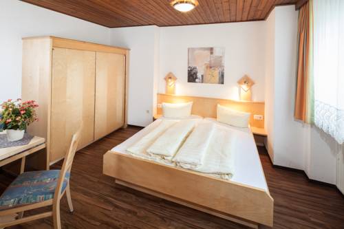 Imagen de la habitación del Hotel Kinderhotel Sailer. Foto 13