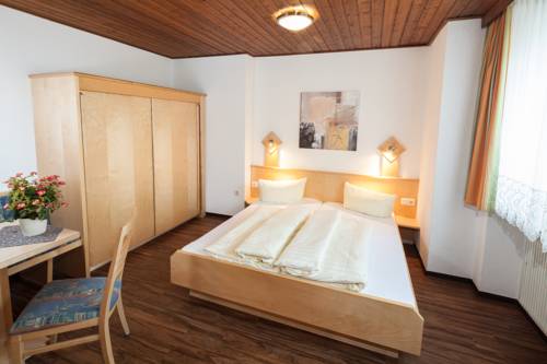 Imagen de la habitación del Hotel Kinderhotel Sailer. Foto 14
