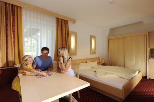 Imagen de la habitación del Hotel Kinderhotel Stefan. Foto 6
