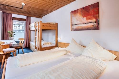 Imagen de la habitación del Hotel Kinderhotel Stefan. Foto 9