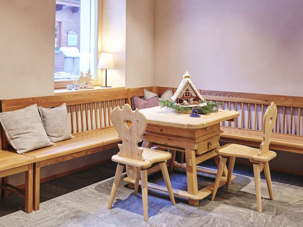 Imagen de los interiores del Hotel Kinderhotel Stegerhof. Foto 19