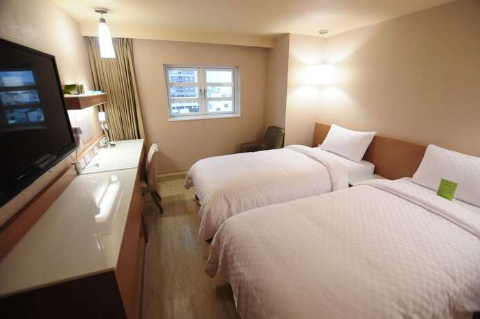 Imagen general del Hotel Kindness - Tainan Chihkan Tower. Foto 3