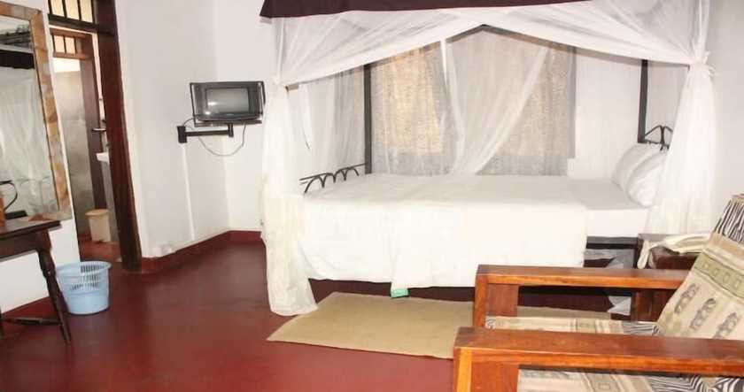 Imagen de la habitación del Hotel Kindoroko. Foto 10