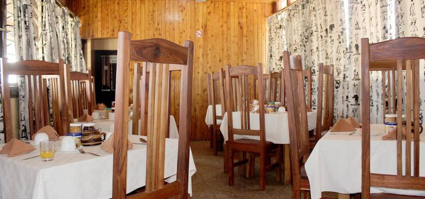 Imagen del bar/restaurante del Hotel Kindoroko. Foto 3