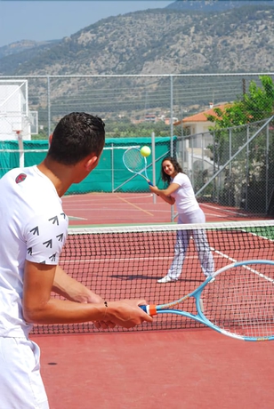 Imagen general del Hotel Kinetta Beach Resort and Spa - All Inclusive. Foto 3