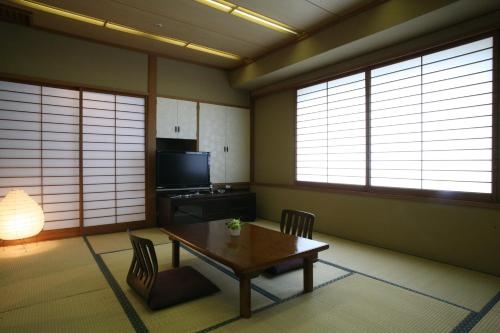 Imagen general del Hotel King Ambassador Kumagaya. Foto 3