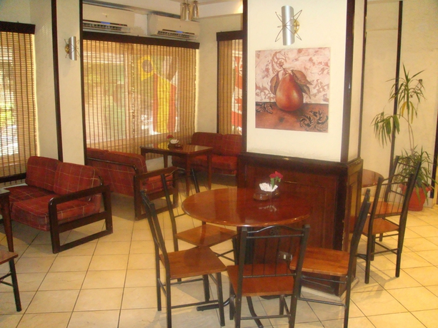 Imagen del bar/restaurante del Hotel King Cairo. Foto 1