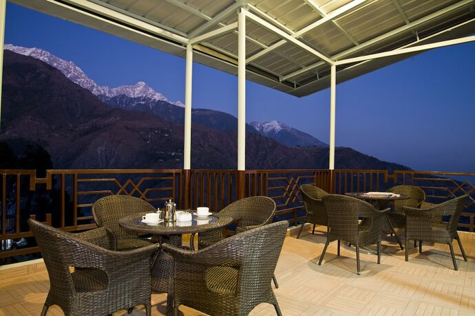 Imagen del bar/restaurante del Hotel King Castle. Foto 4