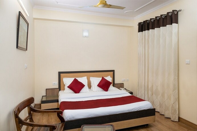 Imagen de la habitación del Hotel King Castle. Foto 12