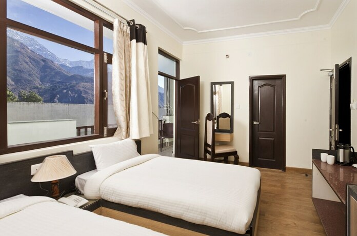 Imagen de la habitación del Hotel King Castle. Foto 17