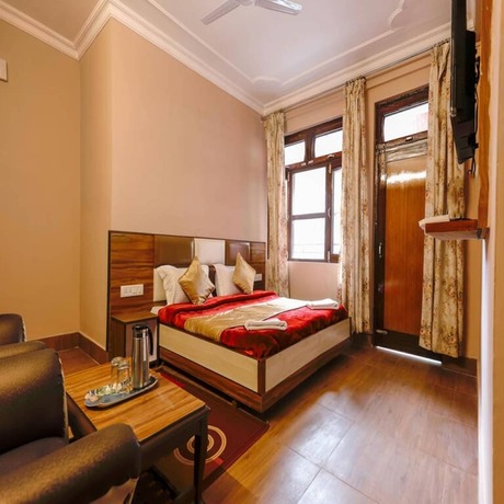 Imagen de la habitación del Hotel King Castle. Foto 21