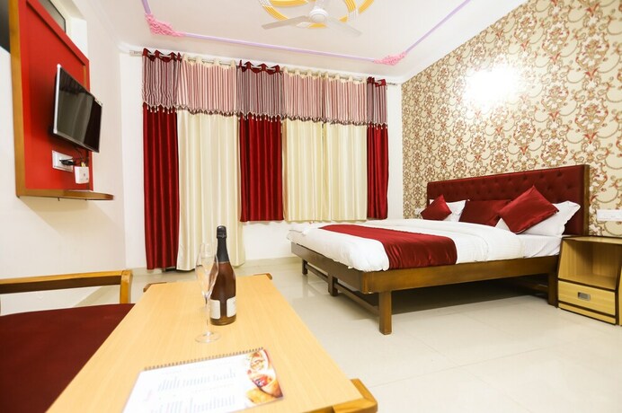 Imagen de la habitación del Hotel King Castle. Foto 23